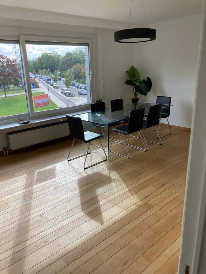 Lichtrijk Mooi Appartement Met Zicht Op Hof Van Roosendael Anvers Dış mekan fotoğraf